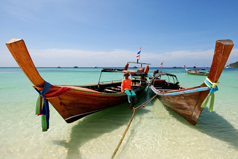 Placement Year International - Paid placements in Thailand Placement Year International - Paid placements in Thailand